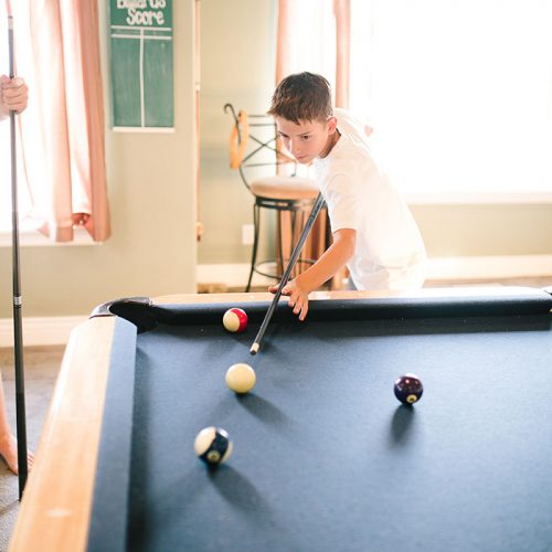 Boyplayingpool